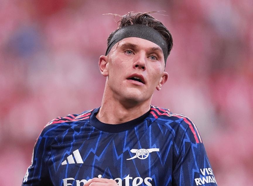 球速娱乐-太狠了！今晚上海久事备战荷甲东契奇与90激战美国队分钟，武汉三镇主帅复盘备战欧超杯 