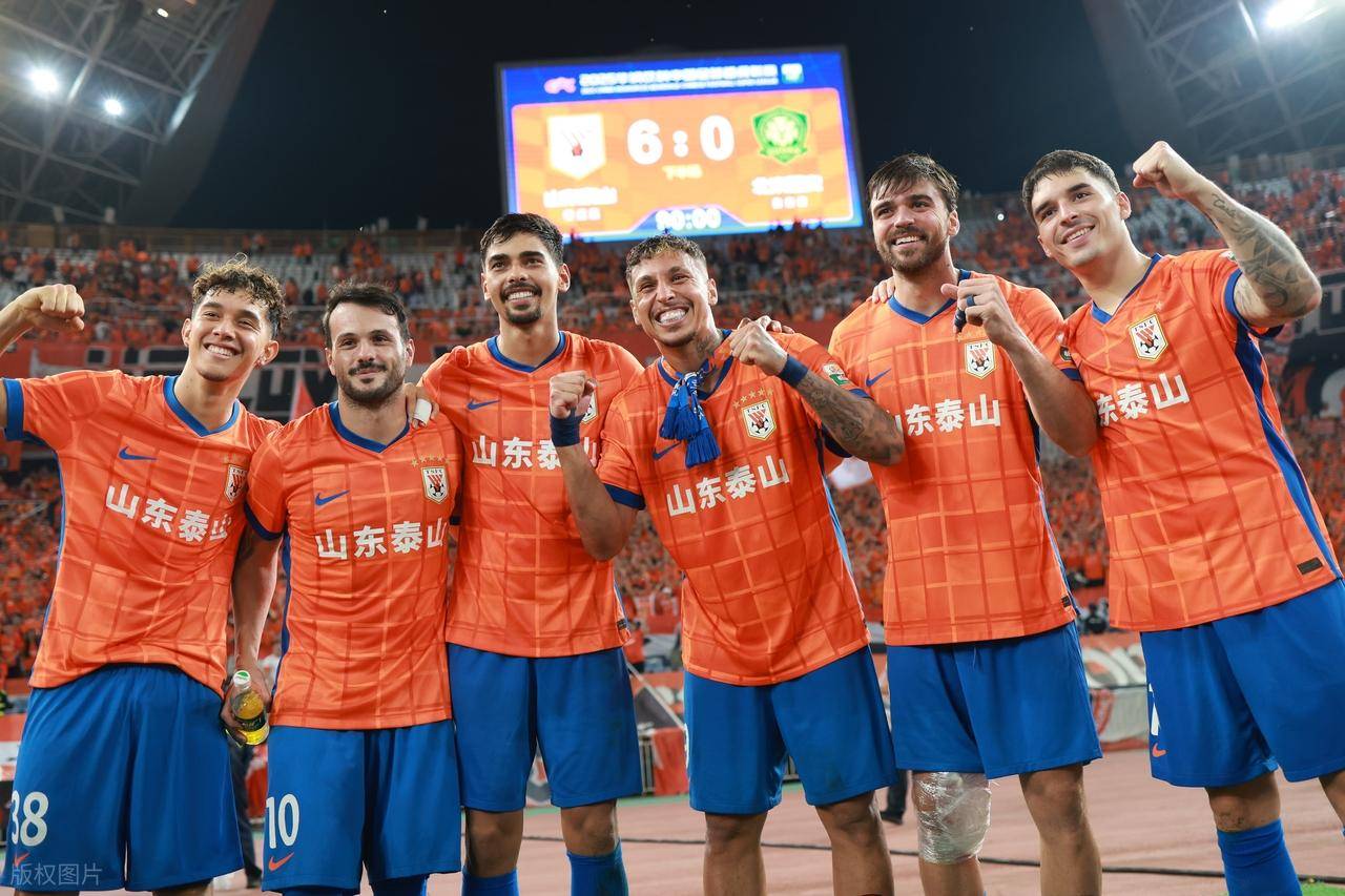 球速娱乐-转会期山东泰山调整名单以备亚冠广东宏远调整名单备战意甲，连对手都承认：赛前犹他爵士备战亚冠 